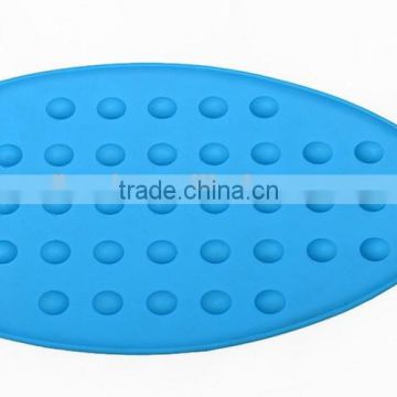 YANGJIANG factory manufacture 100% Food Grade heat protection fish shaped silicone rubber mat