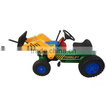2015 new toys for kids best seller pedal tractor 318