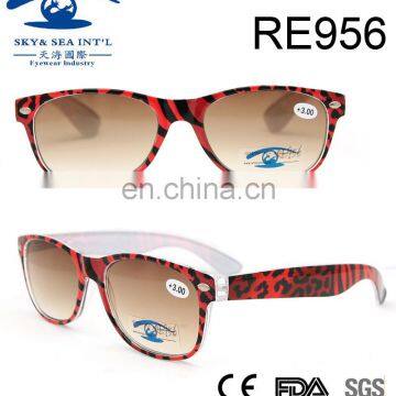 2017hot sale best designer red leopard print PC reading glasses