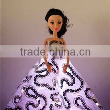 KYW Toys and Dolls / Silver Princess Dress with Colorful Lighting