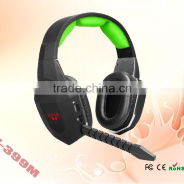 2014 hot sale portable rechargeable wireless gaming headset with led logo lighting earlaps