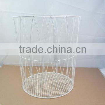 Round Wire Laundry Basket, Arc Pattern