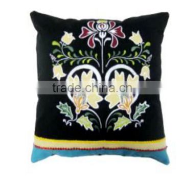 Good Quality Multi Patched and Embroider Laces Cushion Cover