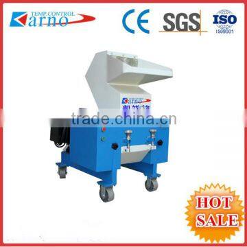 1) ISO certification plastic PET/PVC/PP pet bottles shredding machine/crushing machine