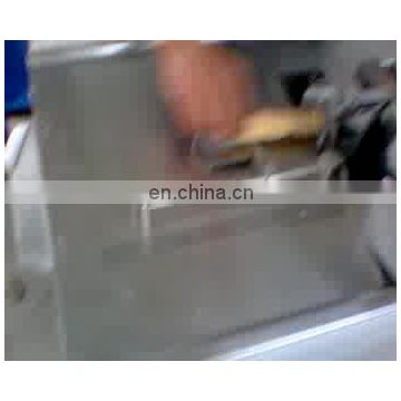 Pneumatic stainless steel hot dog sausage linking machine