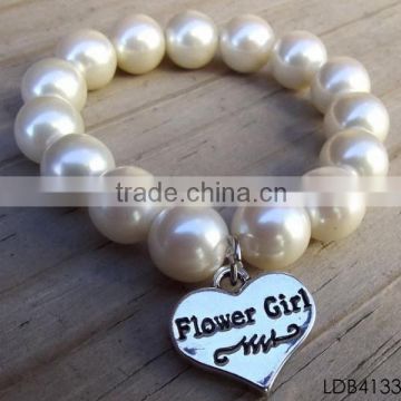 Fashion pearl bracelet with silver plated heart pendant friendship bracelet