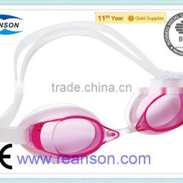 2016 Silicone Swimming Goggles with Beautiful Color