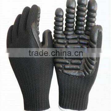 Vibration Dampening Gloves used in mining industry