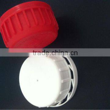 <MicroVENT> breathable container cap