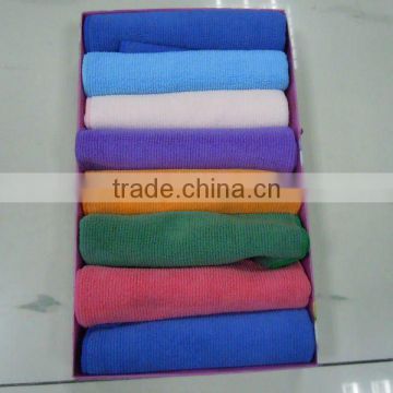 Cleaning plain color microfiber towel