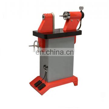 Automatic riveting machine for brake lining