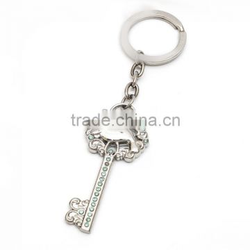 key shapecrystal keychain alloy Diamond Luxurious keychain