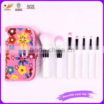 Portable Travelling Cosmetic Brush set 7pcs with Pouch