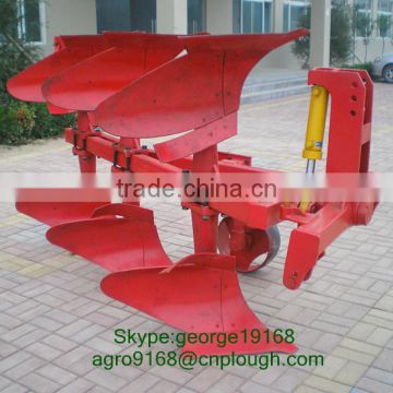 Tractor 1LF-330 hydraulic reversible plough
