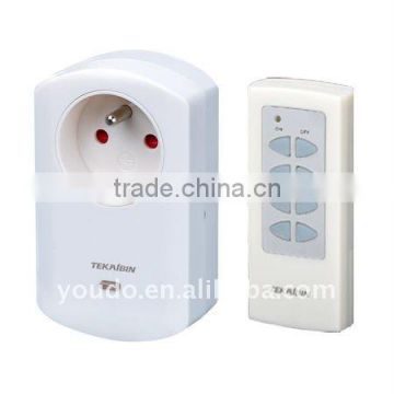 TW68F UK type 1V1 plug-in CE certificated Remote Control Socket( )