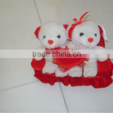 cute promotional plush sweetheart teddy bear toy with heart pillow