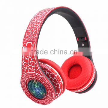Headband Style and FM+TF+EQ+ LED SELFIE function foldable bluetooth headset for both ears from Shenzhen Factory