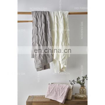 2020 amazon hot sale Knitted solid color soft organic designer throw blanket
