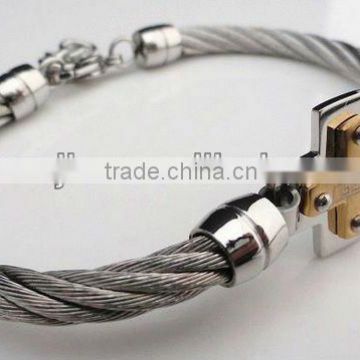 2013 China Stainless Steel Engraved Cross Charm Bracelet #12507
