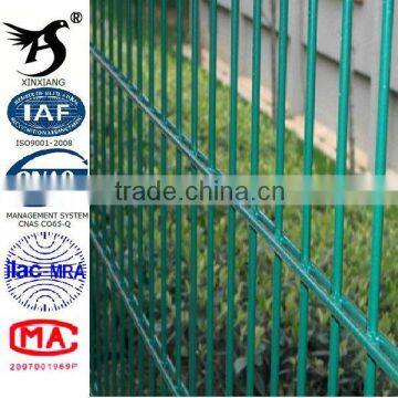 Anping Xinxiang Double Wire Mesh Fence