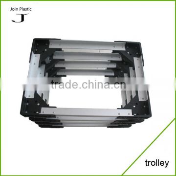 Plastic Rolling Crate for Carrying