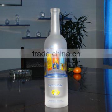 750 High clear glass vodka bottle