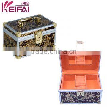 Factory Customizable Gold Flower Beautiful Decorative Pp Storage Box