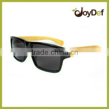 Newest design Bamboo Sunglasses with PC frame Wooden sunglasses Spring Arms small order