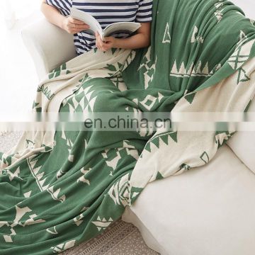 High quality green black blue geometric jacquard knitted 100 cotton blanket