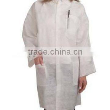 non-woven white isolation gown