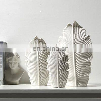 2022 Nordic Vase Fleur Irregular Leaves Tall Vase White Jardiniere Porcelain Ceramic Vase Pot  Home Decoration Gift Ornaments
