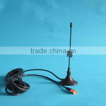 Spring base car antenna UHF walkie talkie antenna with SMA connector