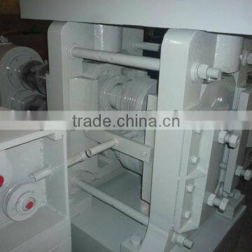 competitive price and good quality steel twisting machinery