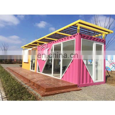 beautiful /comfortable /folding transformed prefabricated container house with roof