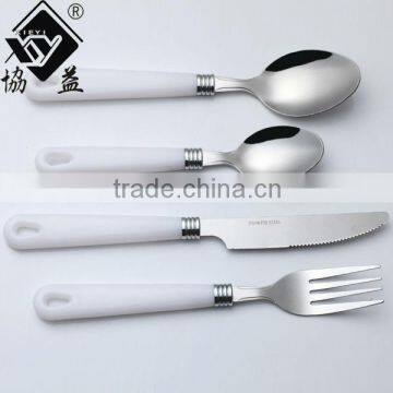 Stainless Steel Excellent Houseware Plastic Handle Cutlery Set