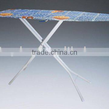 537-91 Mesh Top Ironing board