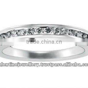0.24 ct total diamond weight, Metro Channel-Set Diamond Ring, 18K White Gold