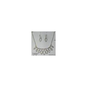 Sell Diamante Necklace Set