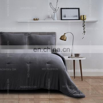 Modern knitted 3pcs polyester quilt bed  king queen size channel comforter set
