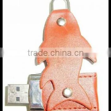 Bulk cheap fish shaped swivel real leather usb drive,OEM logo leather pendrive 1gb to 64gb, wholesale price usb stick