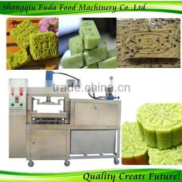 Hydraulic type cake making equipment for Powdered ingredients snacks