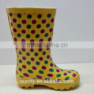 elegant yellow kids rubber rain boots with dots print