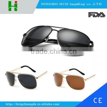2016 High quality cool logo metal frame polarized sunglasses