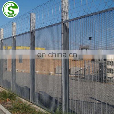 Super security border fence concertina razor barbed wire 358 mesh fence for military base