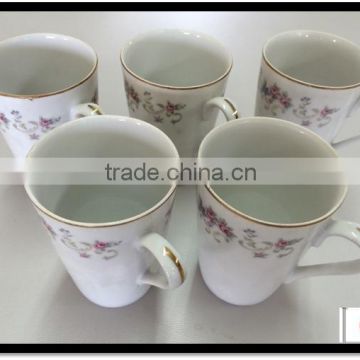 A wide variety of used cup and saucer in good condition