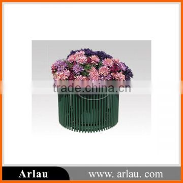 Outdoor round metal flower planter box for sale