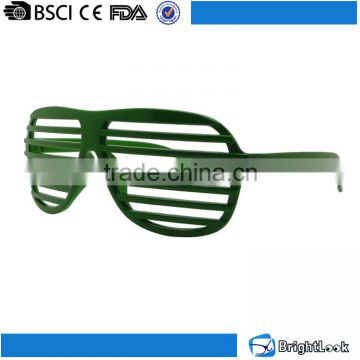 2016 Low price hot sale wide temple large italy design ce uv400 green color sunglasses