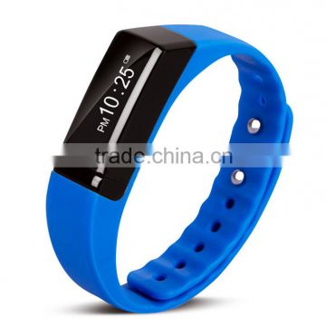 Factory price hot selling bluetooth smart band with function of pedometer for health