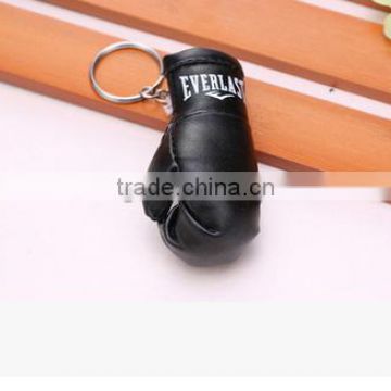 Wholesale factory red black mini boxing glove keychain as best gifts for family custom boxing glove keychain can do logo