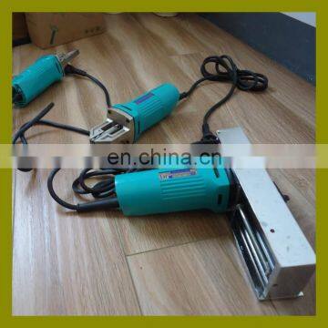 Manual portable electric UPVC window processing tools for corner and surface cleaning